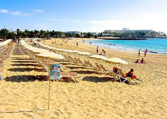 Ground Floor With Private Garden, Charcos Apartamento Costa Teguise