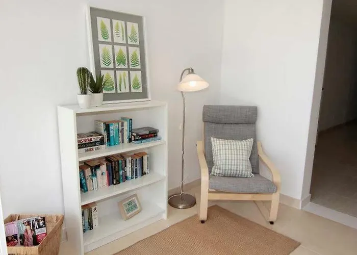 Apartment Ground Floor With Private Garden, Charcos *