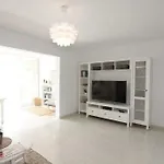 Ground Floor With Private Garden, Charcos